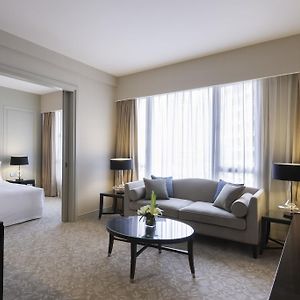 Superior King Suite